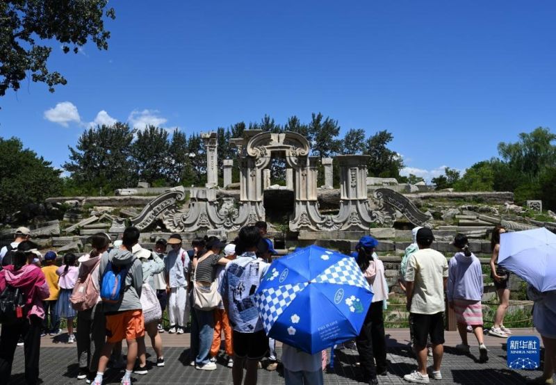 Οι καλοκαιριν?? εξορμ?σει??στο Πεκ?νο αναζωπυρ?νονται
