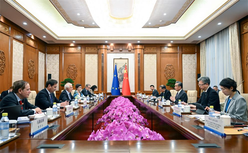 (Φωτογραφ?α / Xinhua)